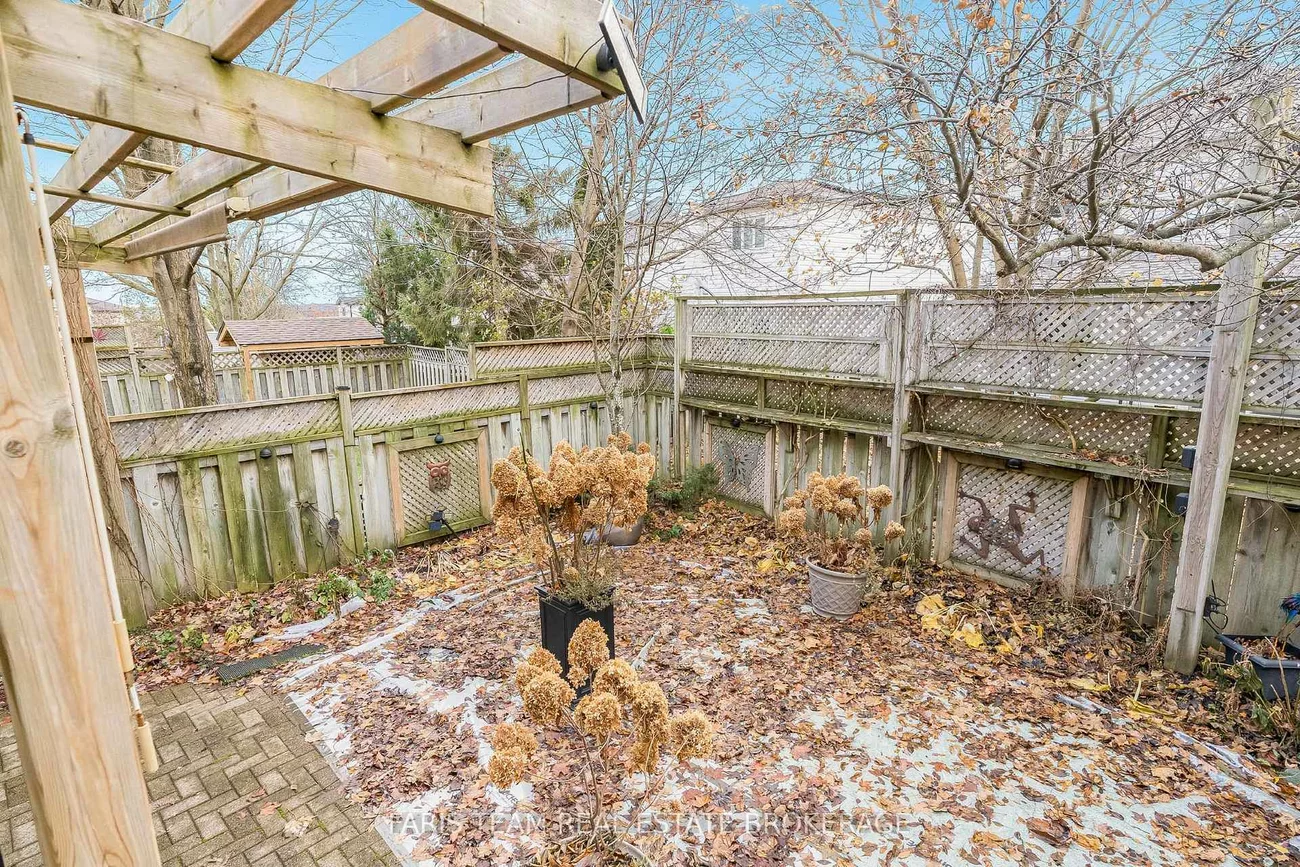 40, Orwell, Letitia Heights, Barrie