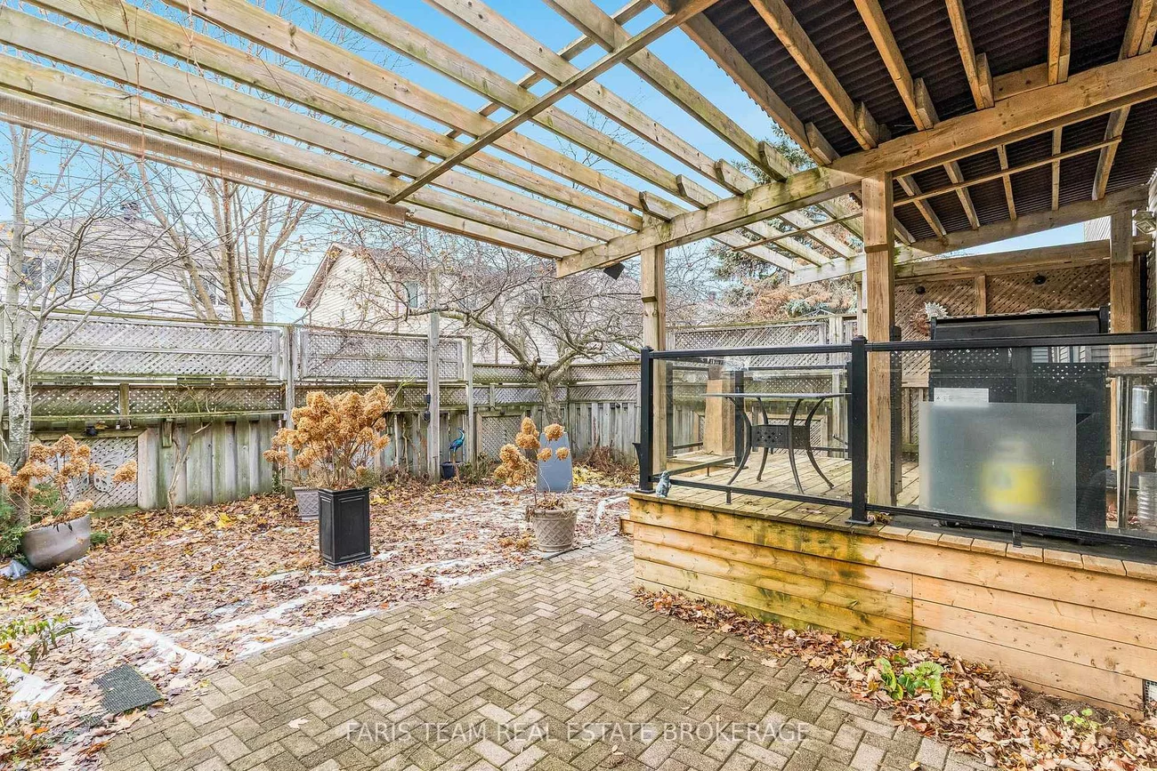 40, Orwell, Letitia Heights, Barrie