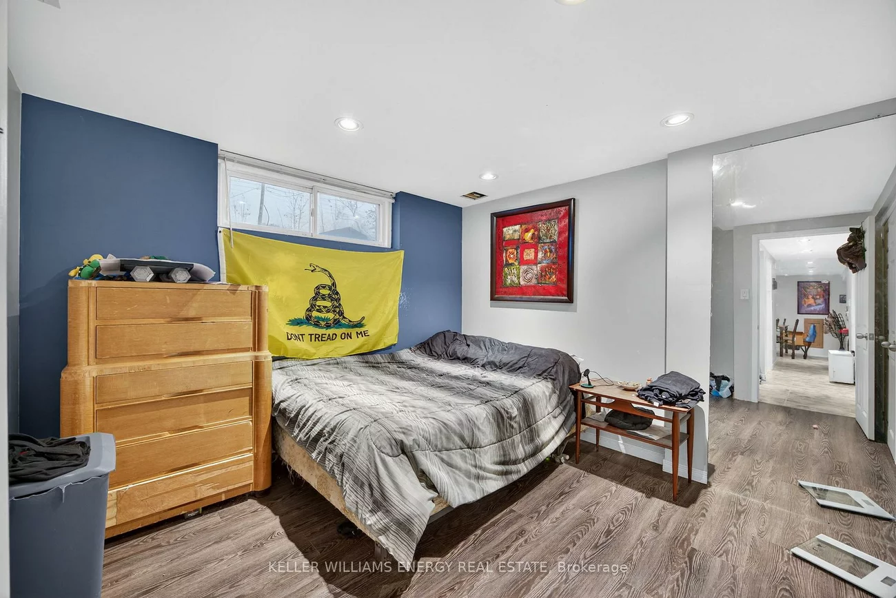 76, Rose, Wellington, Barrie