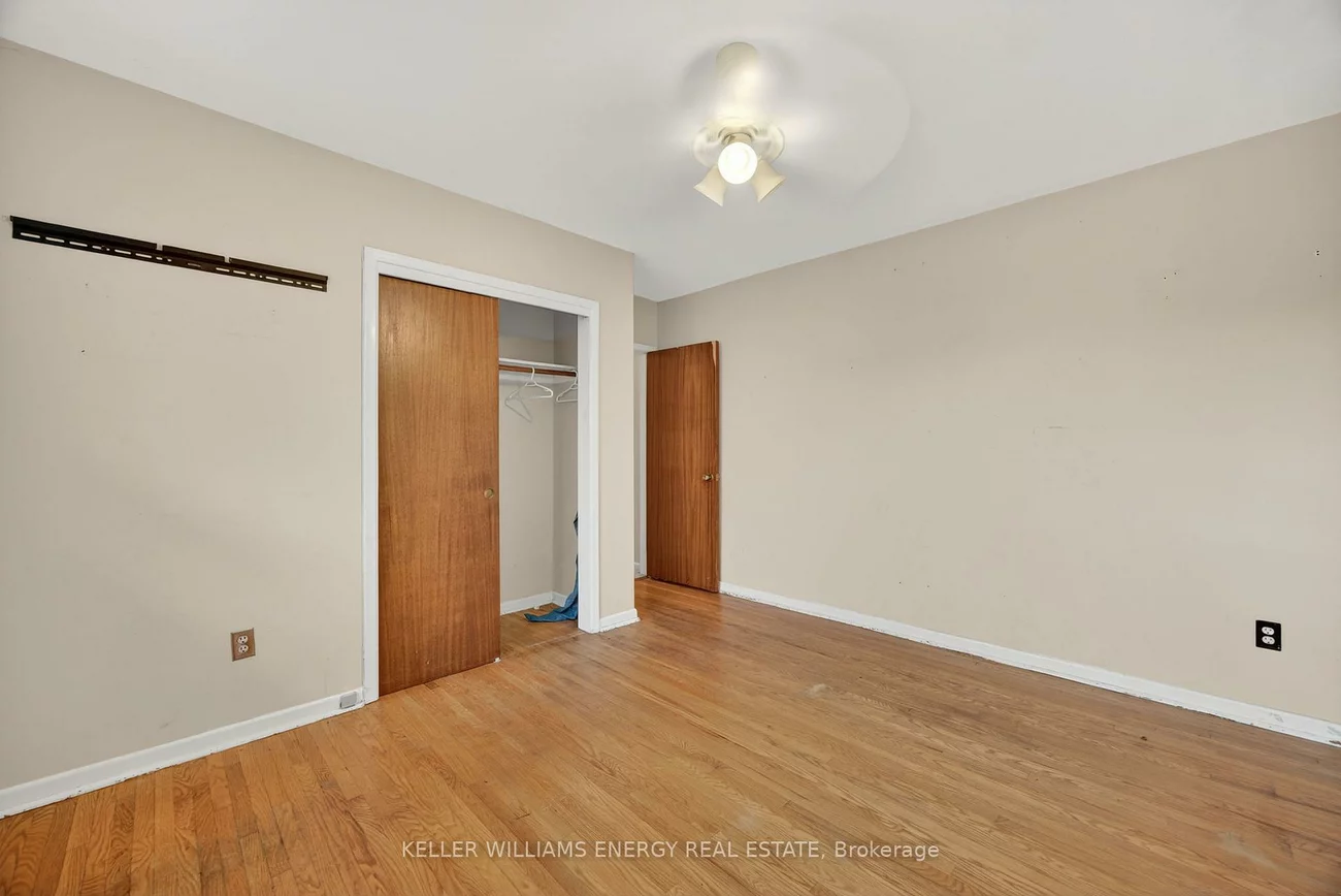 76, Rose, Wellington, Barrie