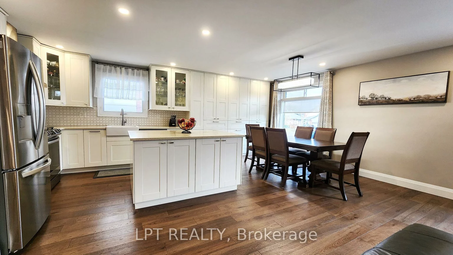 48, Maplehurst, Cundles East, Barrie