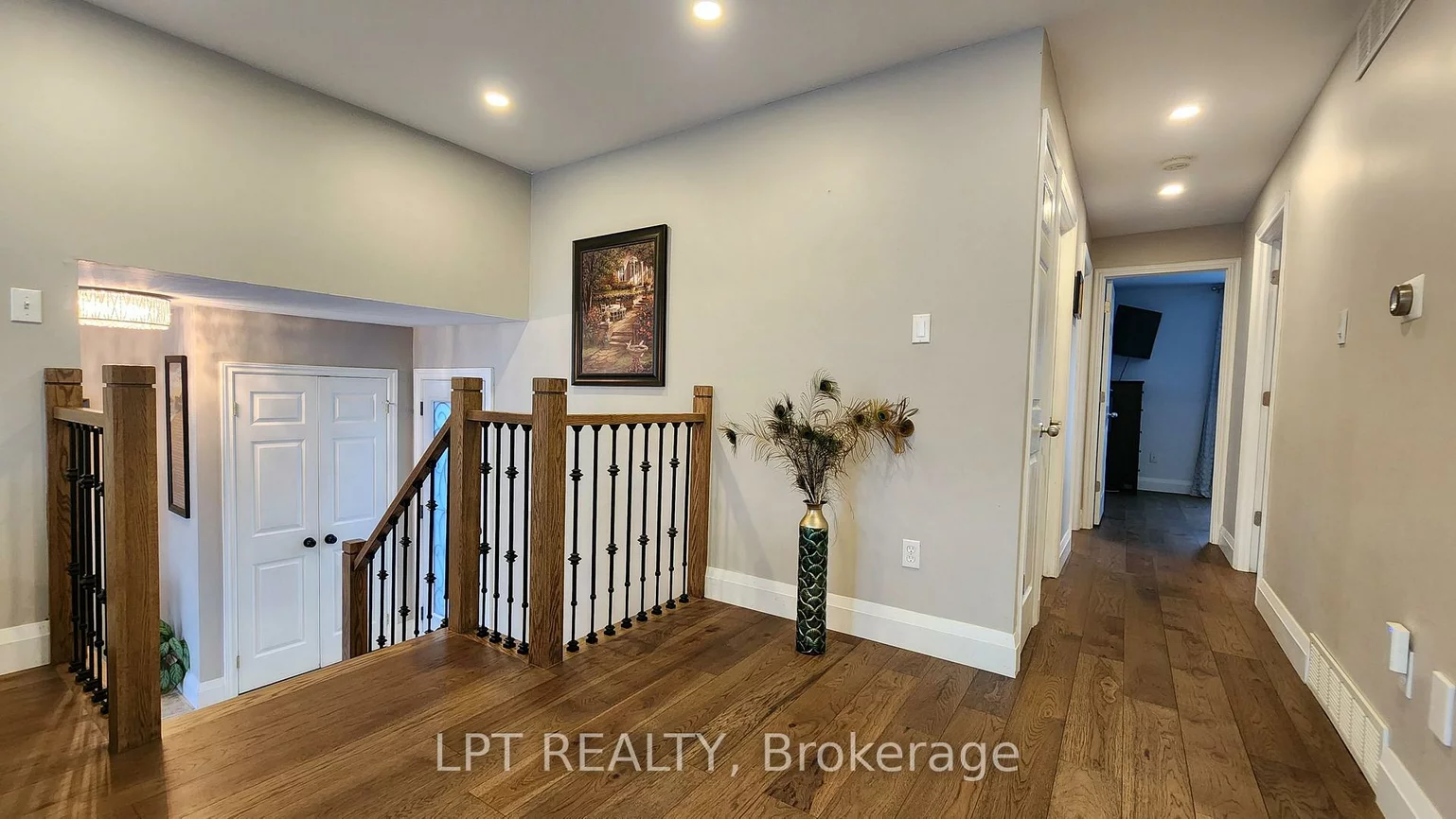 48, Maplehurst, Cundles East, Barrie