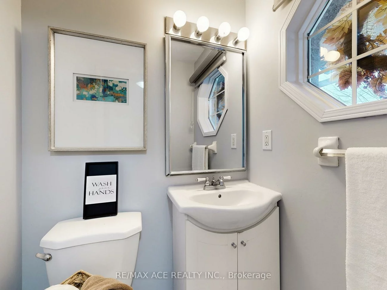 6, Aconley, Georgian Drive, Barrie