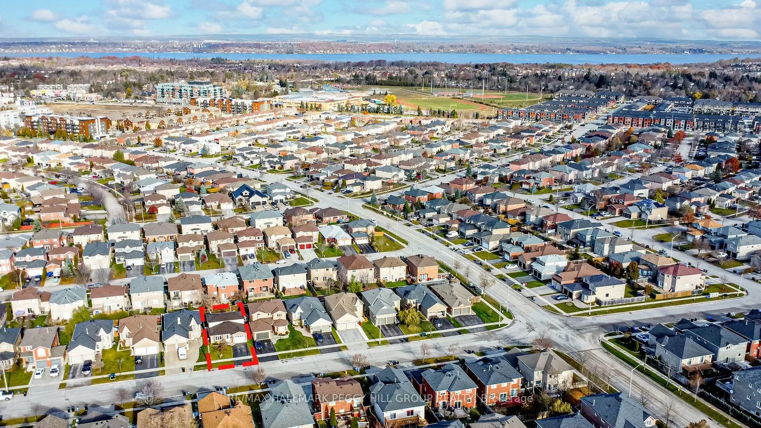 222, Country, Painswick South, Barrie