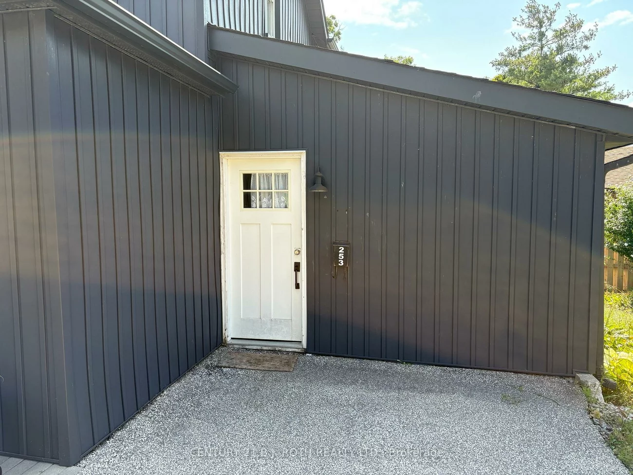 253, Dunlop, North Shore, Barrie