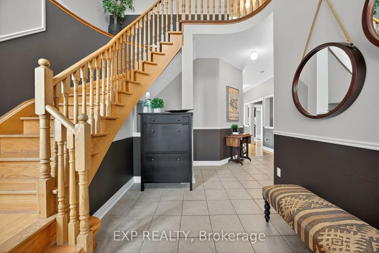 23, Prince of Wales, Innis-Shore, Barrie