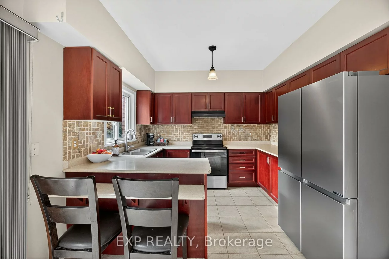 23, Prince of Wales, Innis-Shore, Barrie