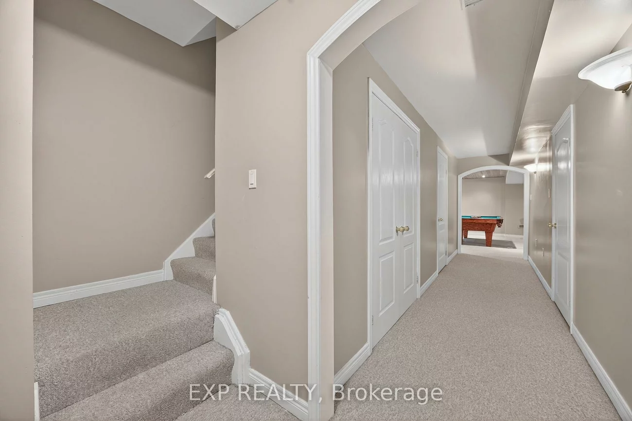 23, Prince of Wales, Innis-Shore, Barrie