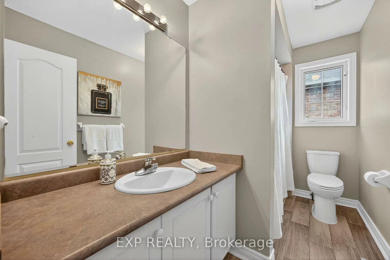 23, Prince of Wales, Innis-Shore, Barrie