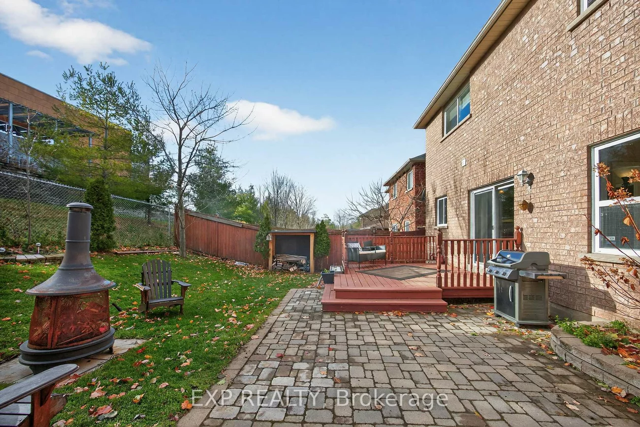23, Prince of Wales, Innis-Shore, Barrie