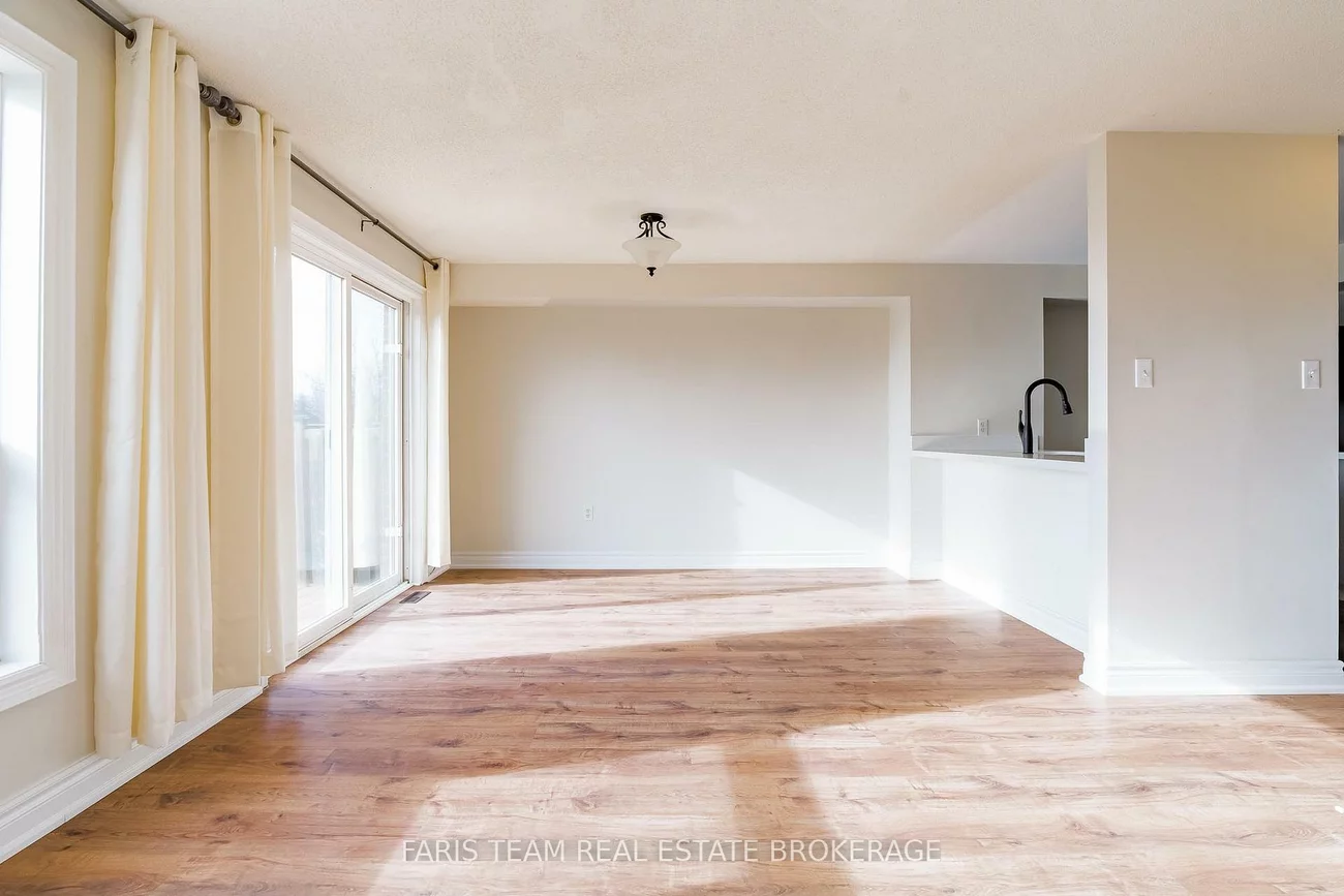 197, Dunsmore, Georgian Drive, Barrie