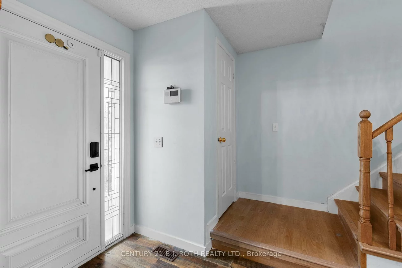 27, GOLDS, Holly, Barrie