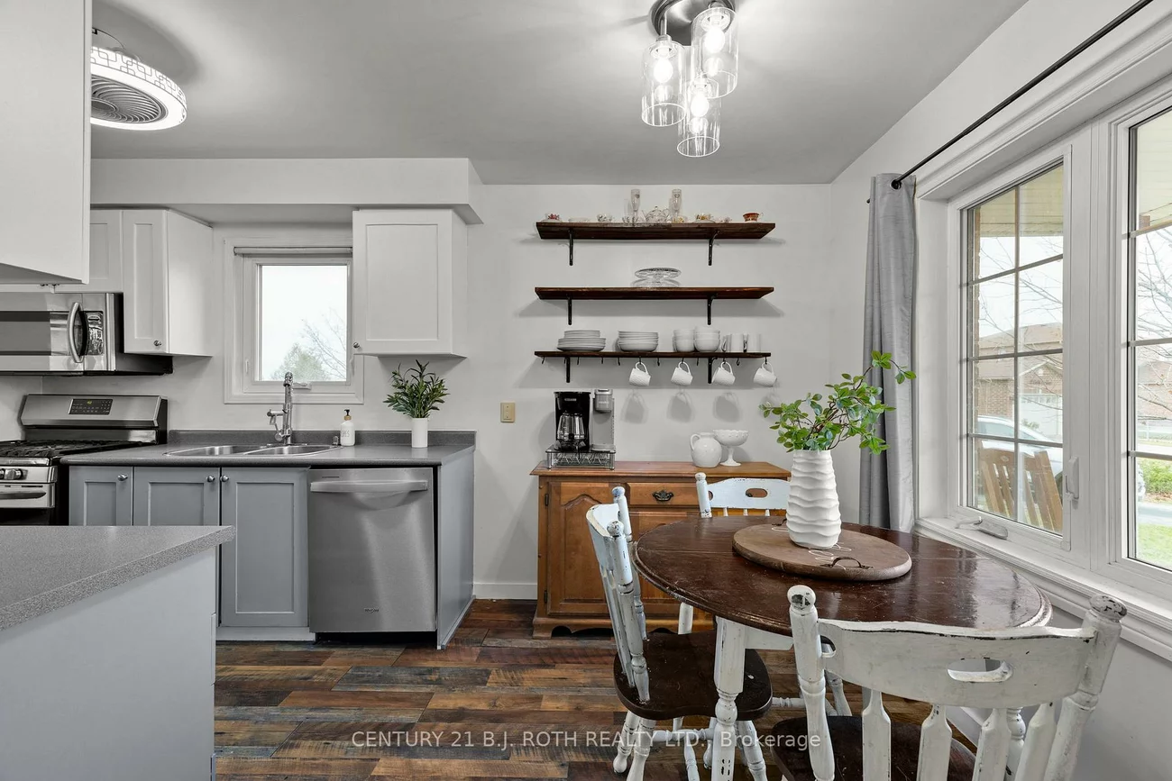 27, GOLDS, Holly, Barrie