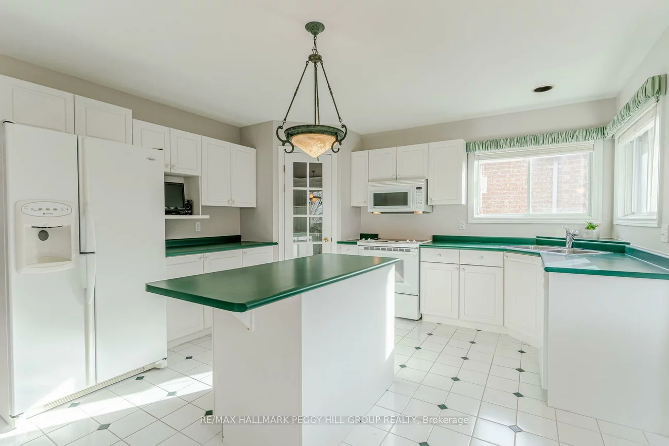 63, River Ridge, Bayshore, Barrie