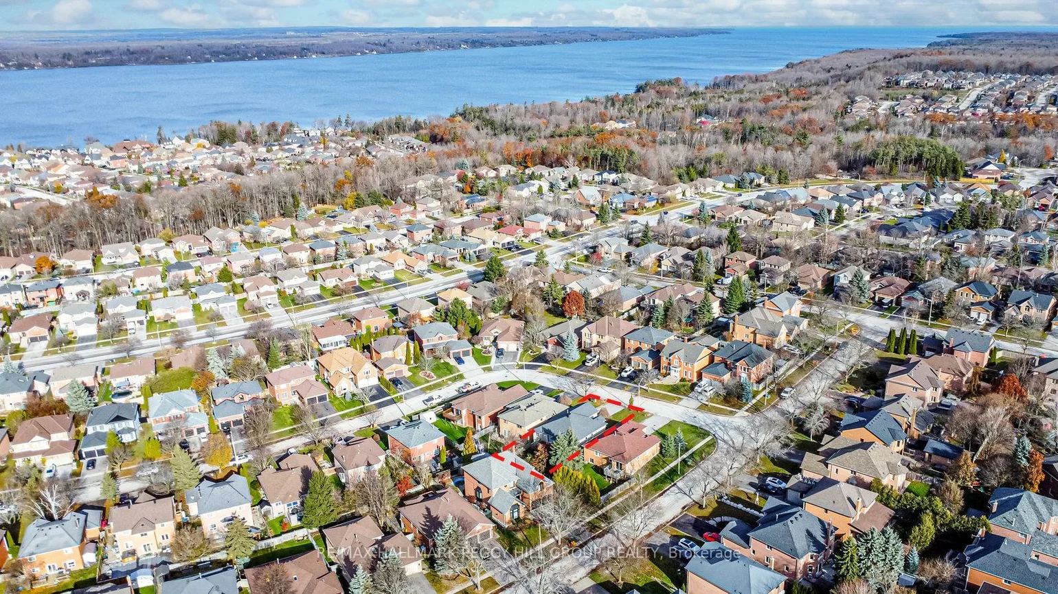 63, River Ridge, Bayshore, Barrie