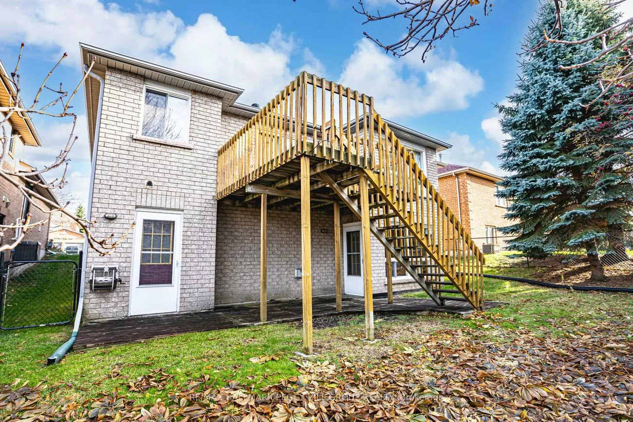 63, River Ridge, Bayshore, Barrie