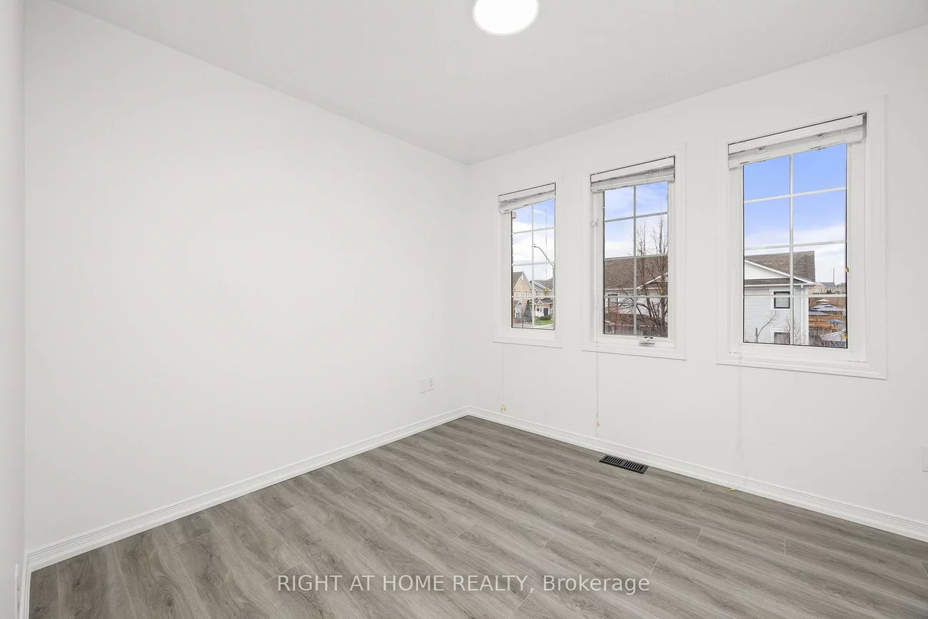 8, Diana, Innis-Shore, Barrie