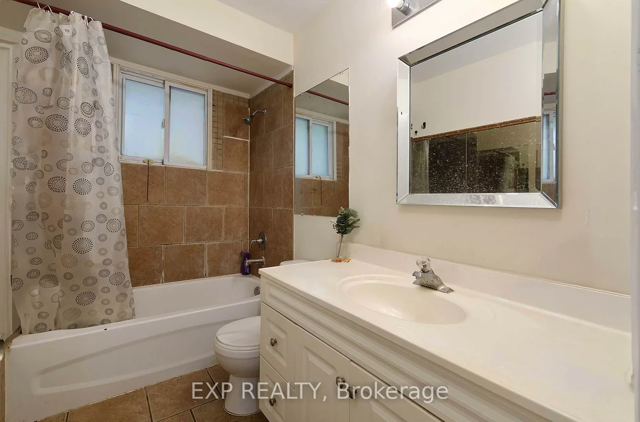 2, Roslyn, Wellington, Barrie