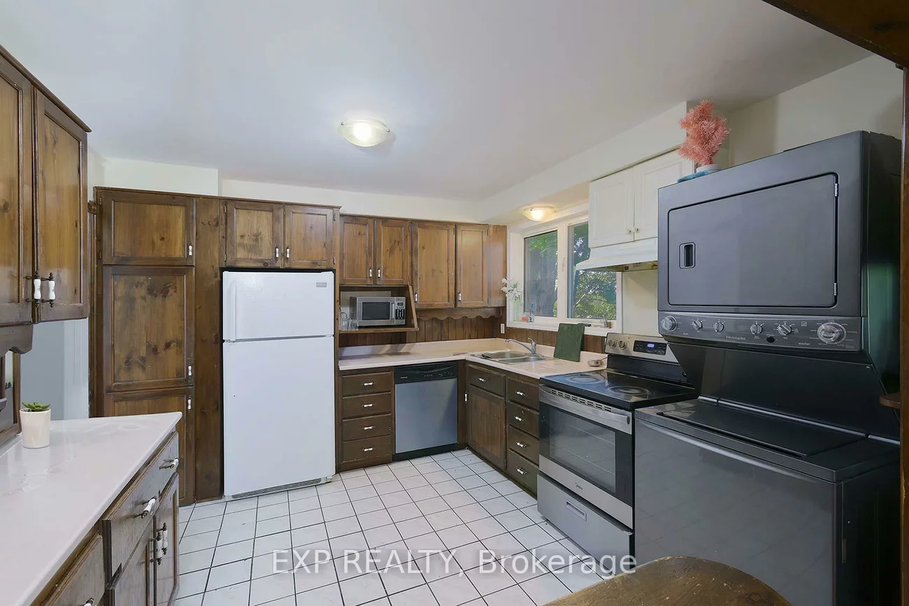 2, Roslyn, Wellington, Barrie