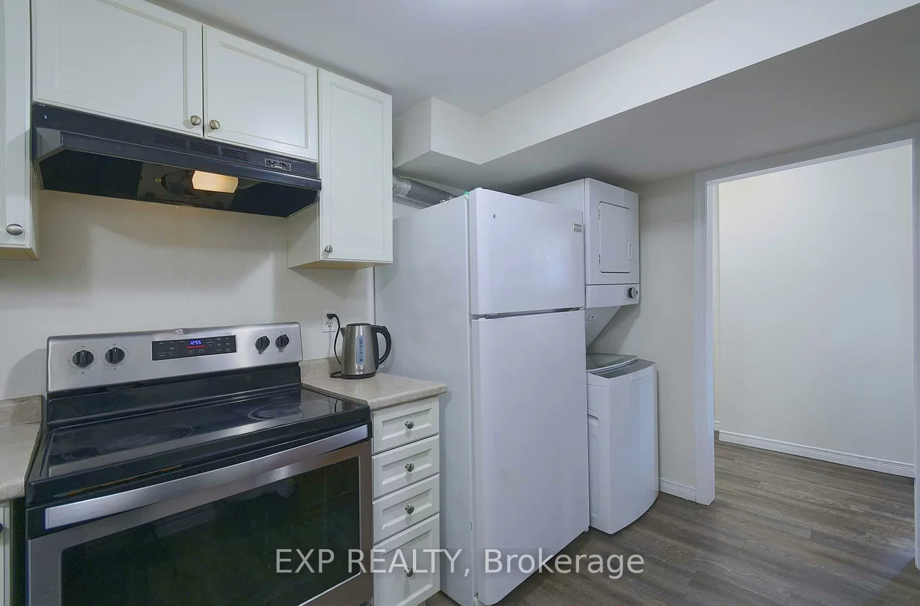 2, Roslyn, Wellington, Barrie