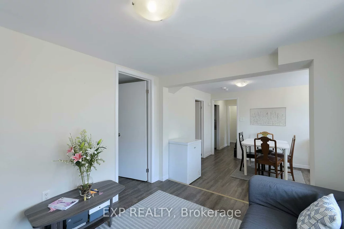 2, Roslyn, Wellington, Barrie