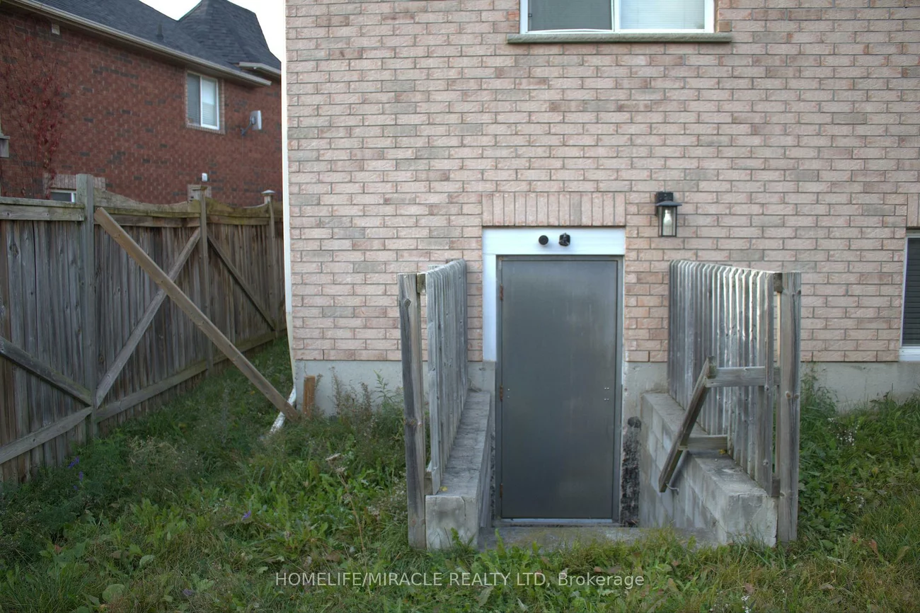 38, Dunsmore, 400 East, Barrie