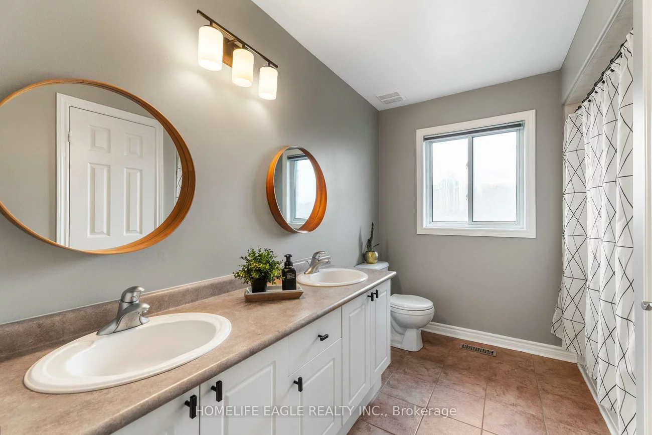 14, Rebecca, Painswick South, Barrie