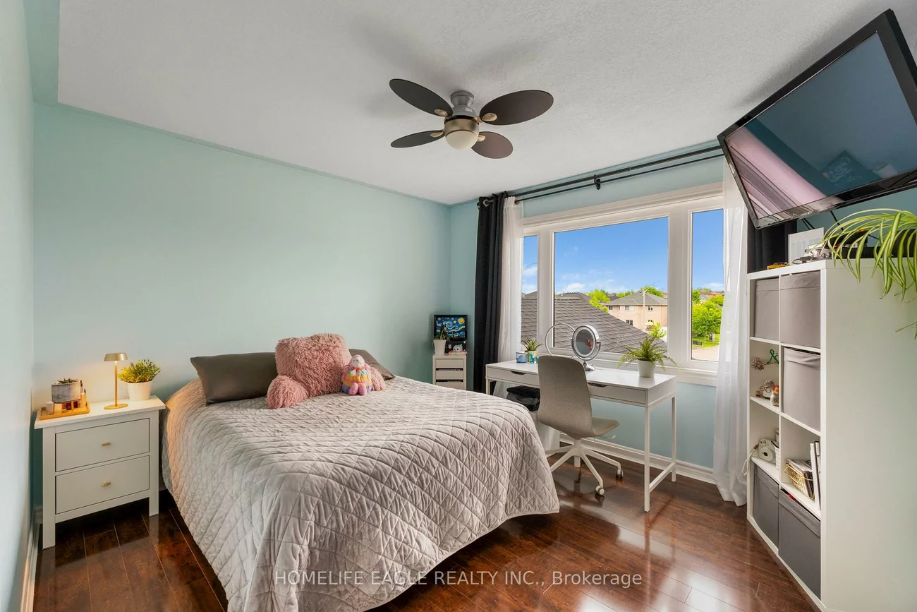 14, Rebecca, Painswick South, Barrie