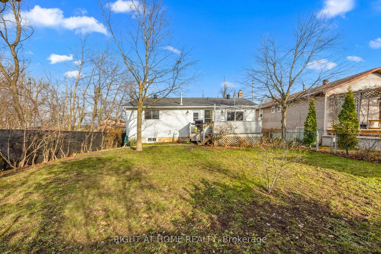 294, Anne, Letitia Heights, Barrie