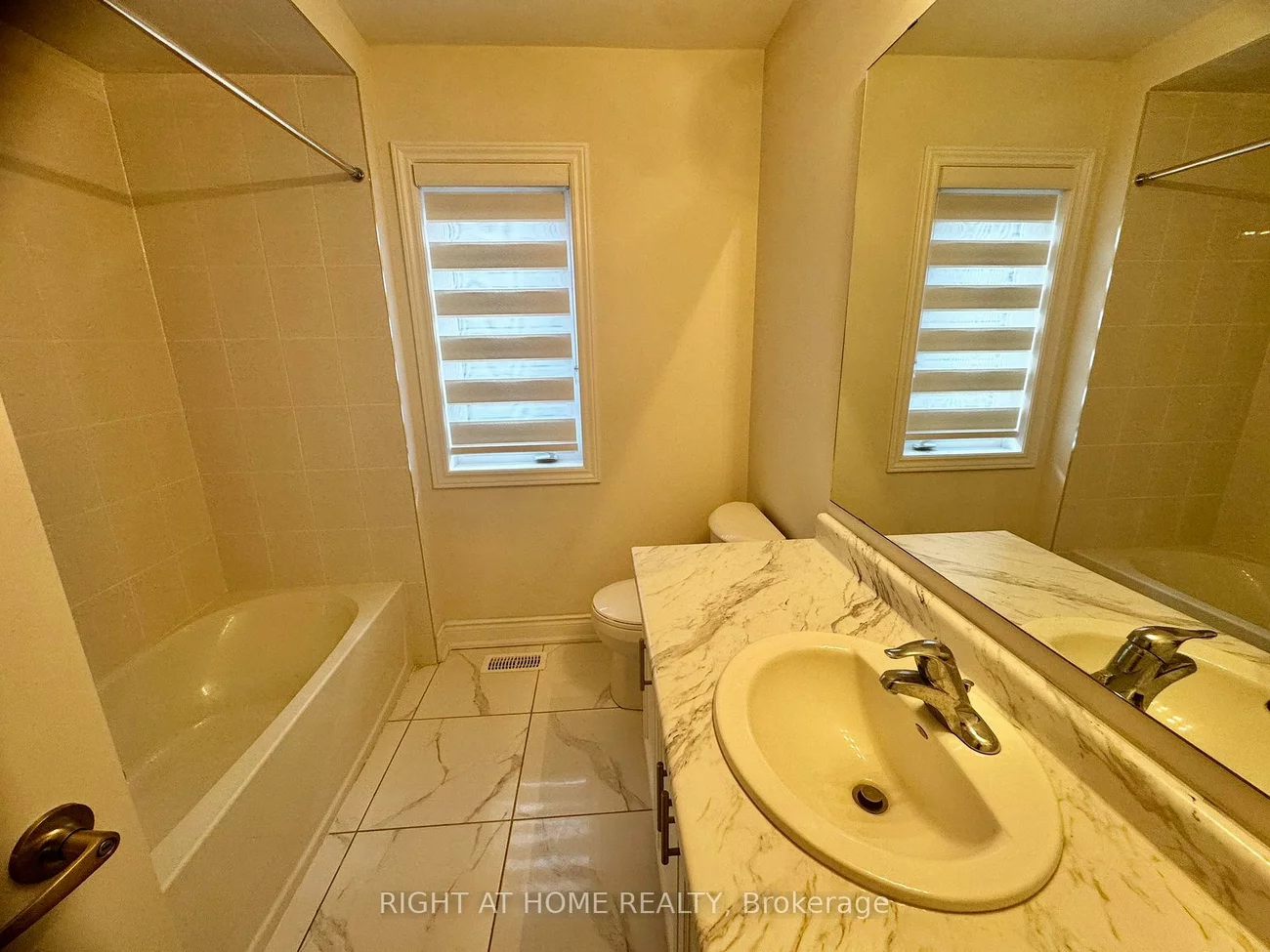 24, Tamworth, Rural Barrie Southeast, Barrie