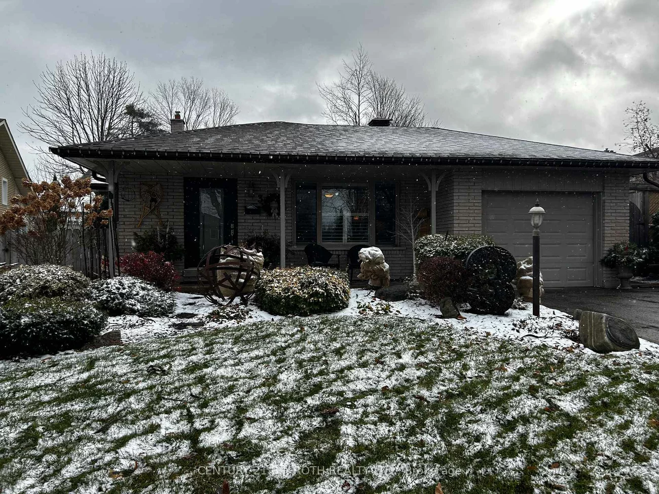 3, Marwendy, Grove East, Barrie