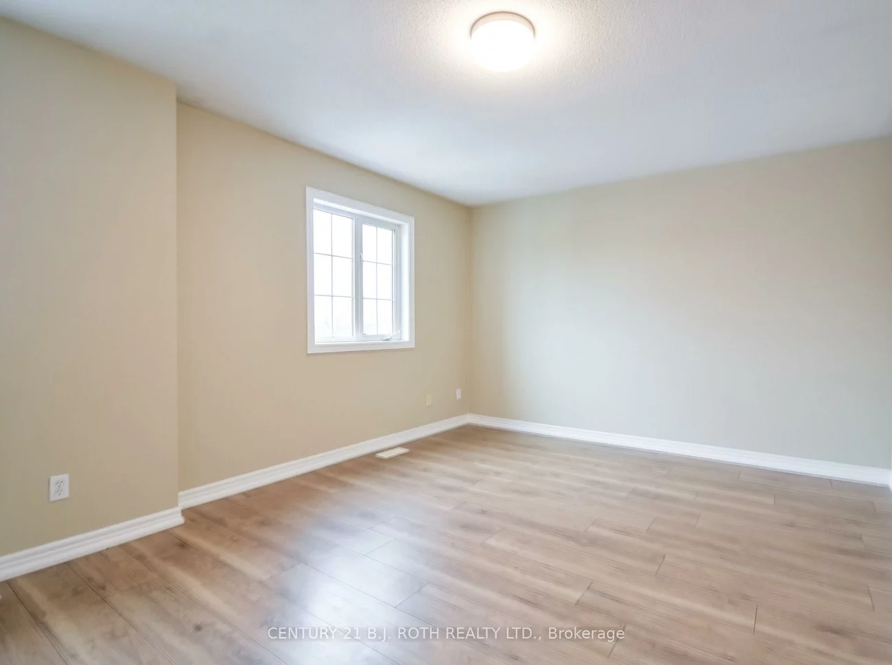 194, Sundew, Holly, Barrie