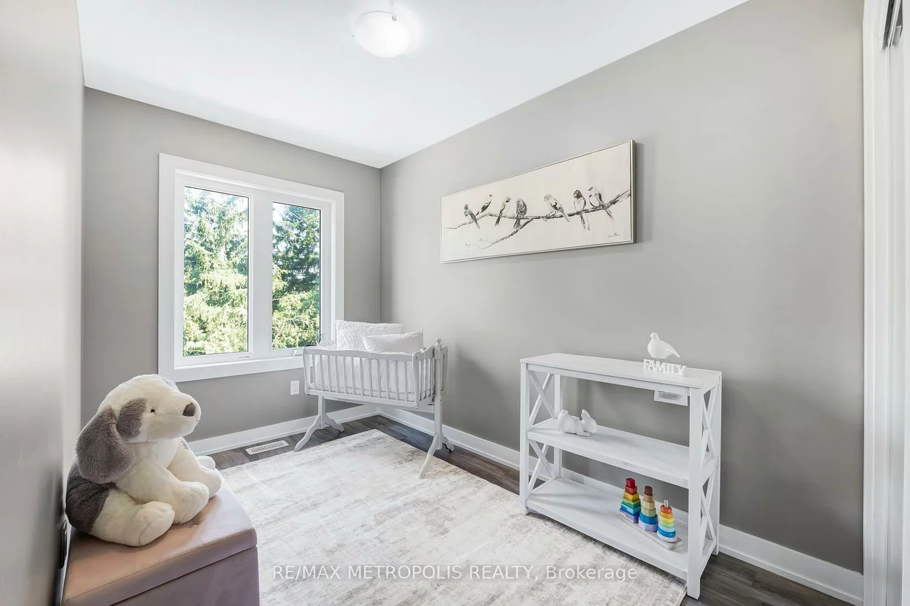 540, Essa, Holly, Barrie