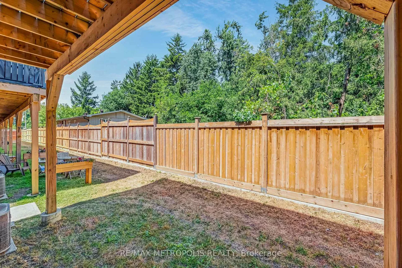 540, Essa, Holly, Barrie