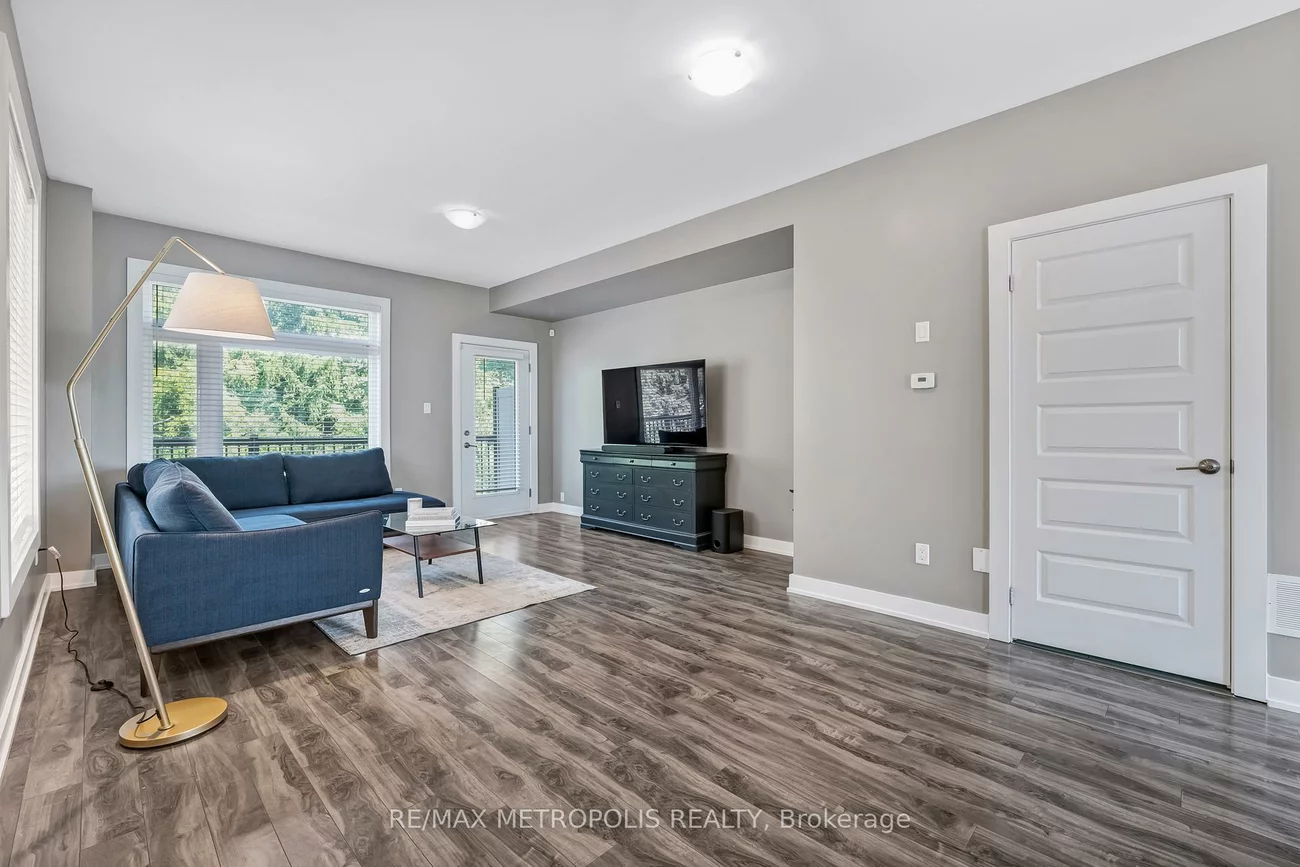 540, Essa, Holly, Barrie