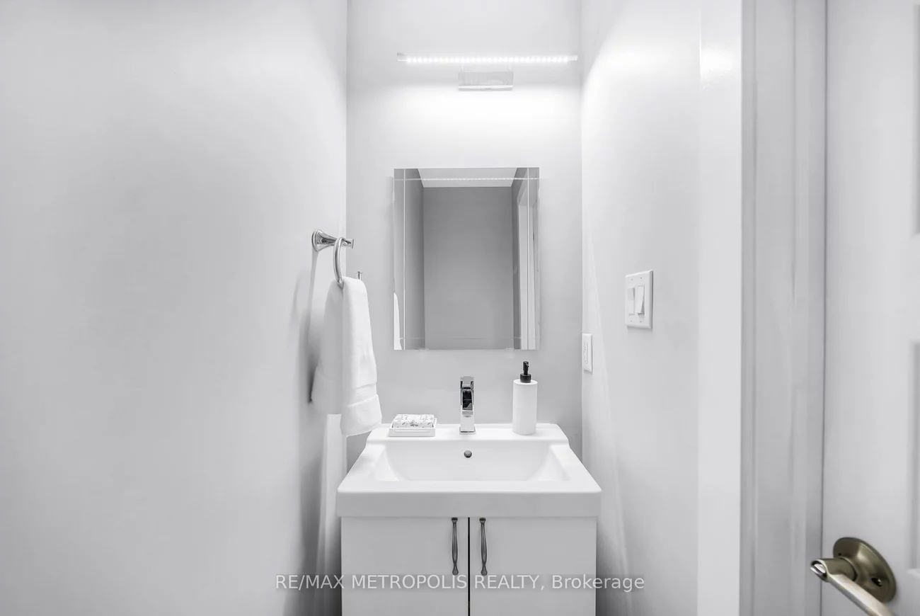 540, Essa, Holly, Barrie