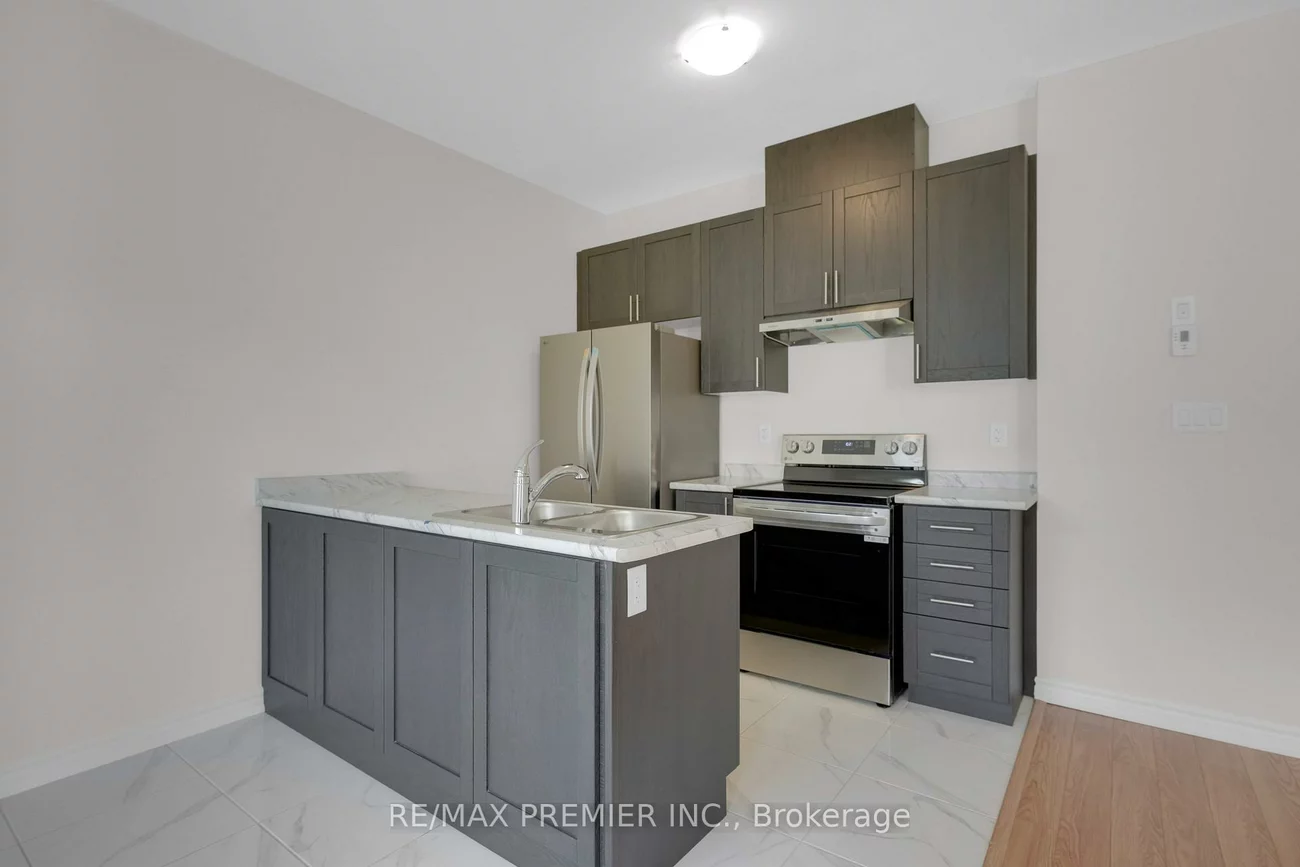 16, Prudhoe, Rural Barrie Southeast, Barrie