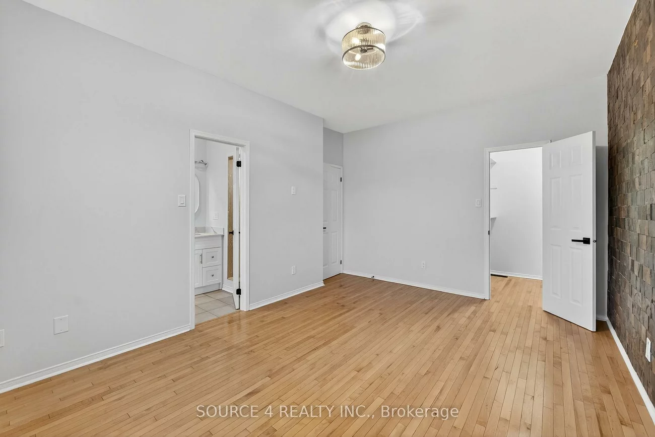 100, Tunbridge, Georgian Drive, Barrie