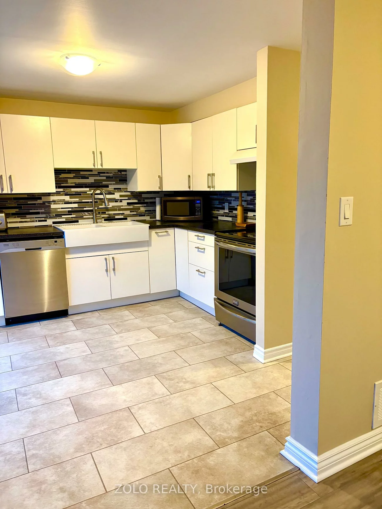 174, Tunbridge, Georgian Drive, Barrie