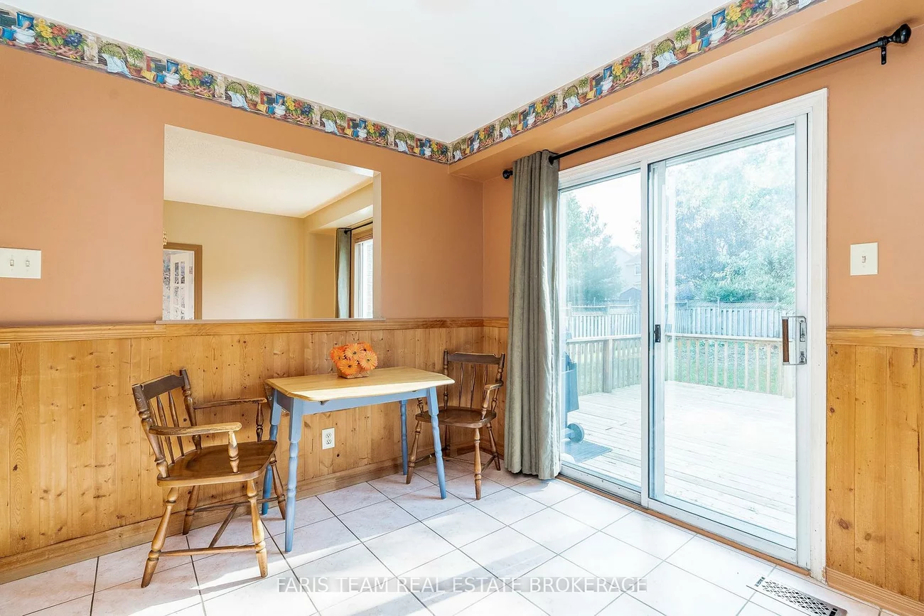 230, Mary Anne, Painswick North, Barrie