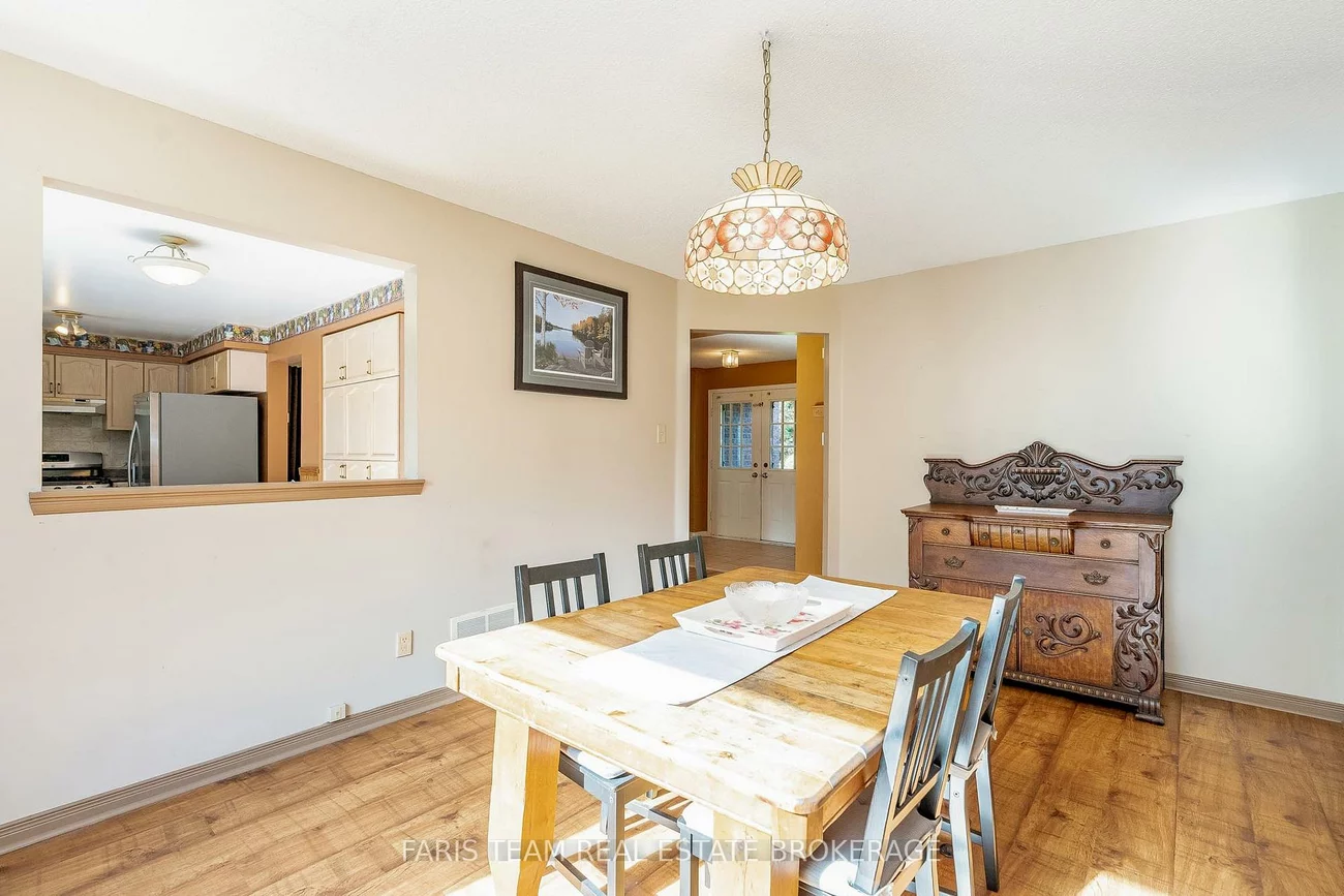 230, Mary Anne, Painswick North, Barrie