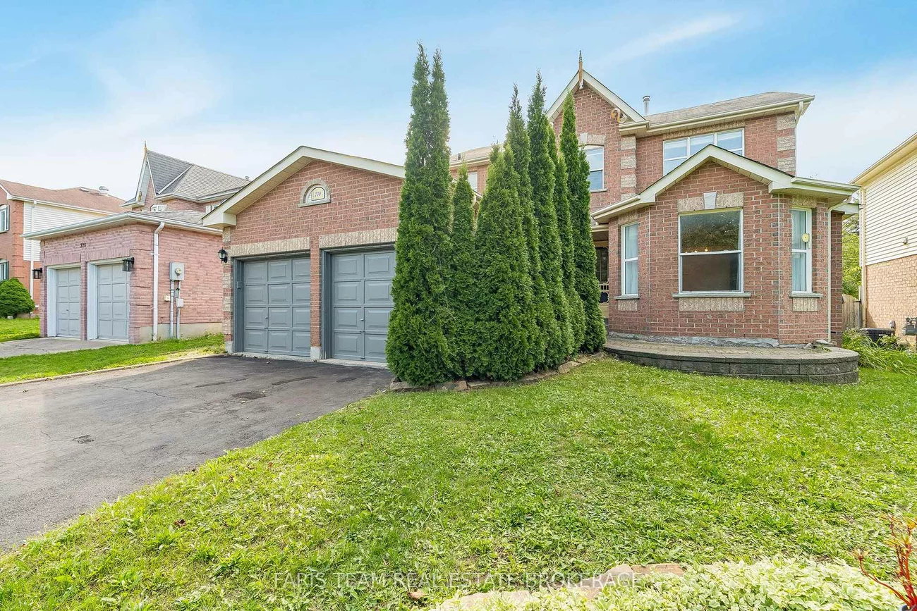 230, Mary Anne, Painswick North, Barrie