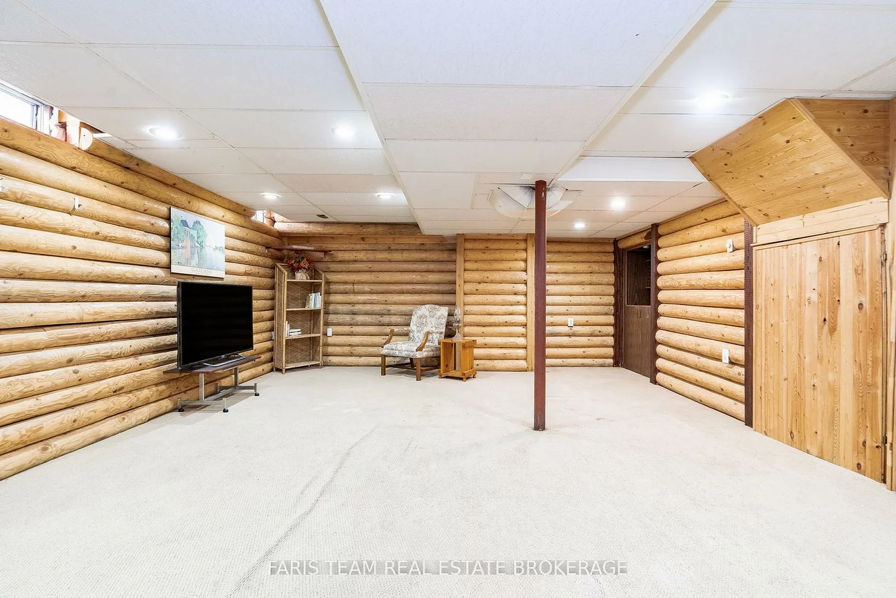 230, Mary Anne, Painswick North, Barrie