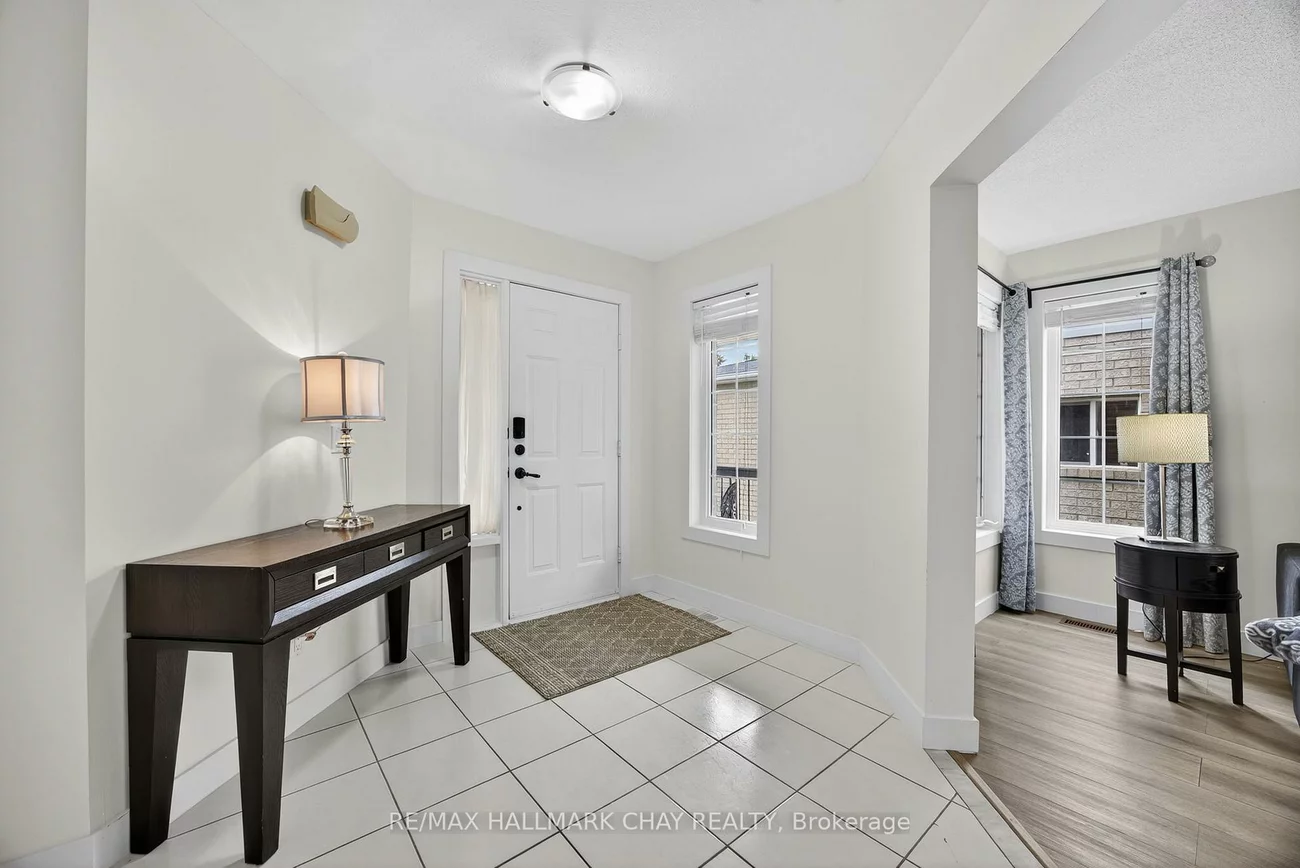 171, Brucker, Holly, Barrie