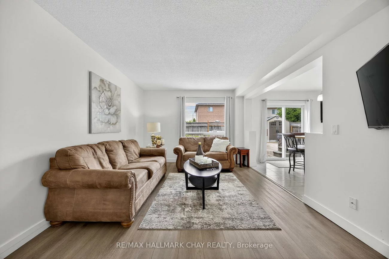 171, Brucker, Holly, Barrie