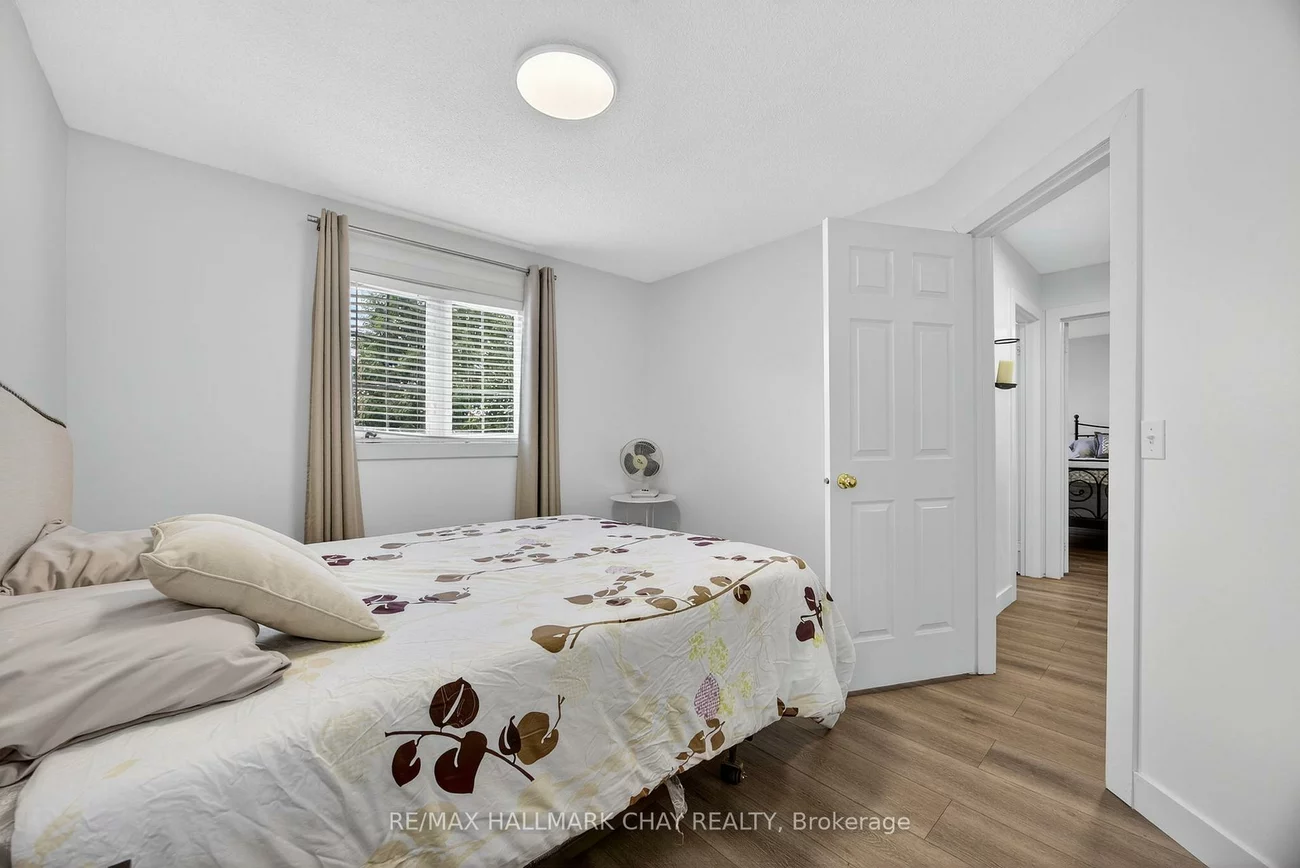 171, Brucker, Holly, Barrie