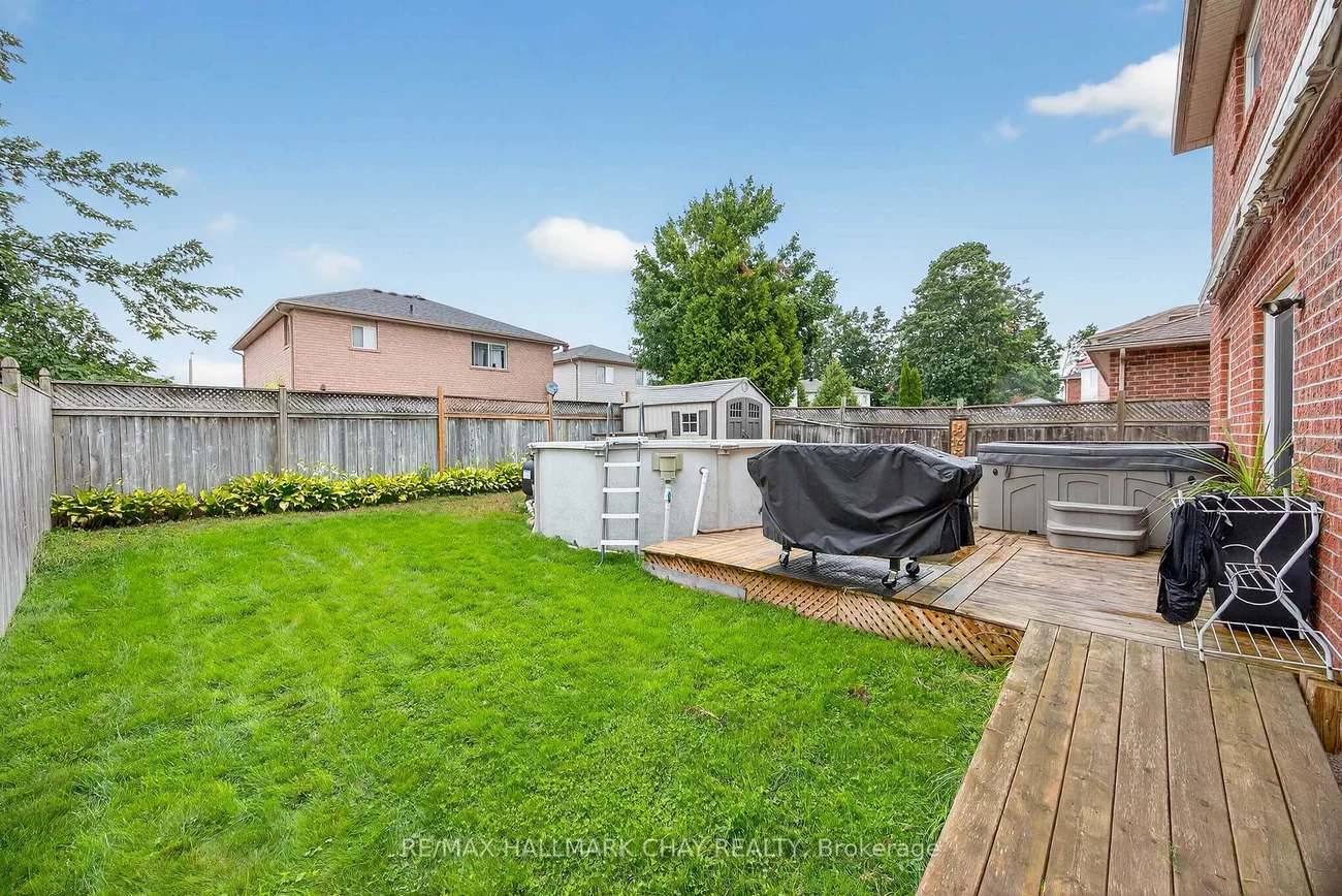 171, Brucker, Holly, Barrie