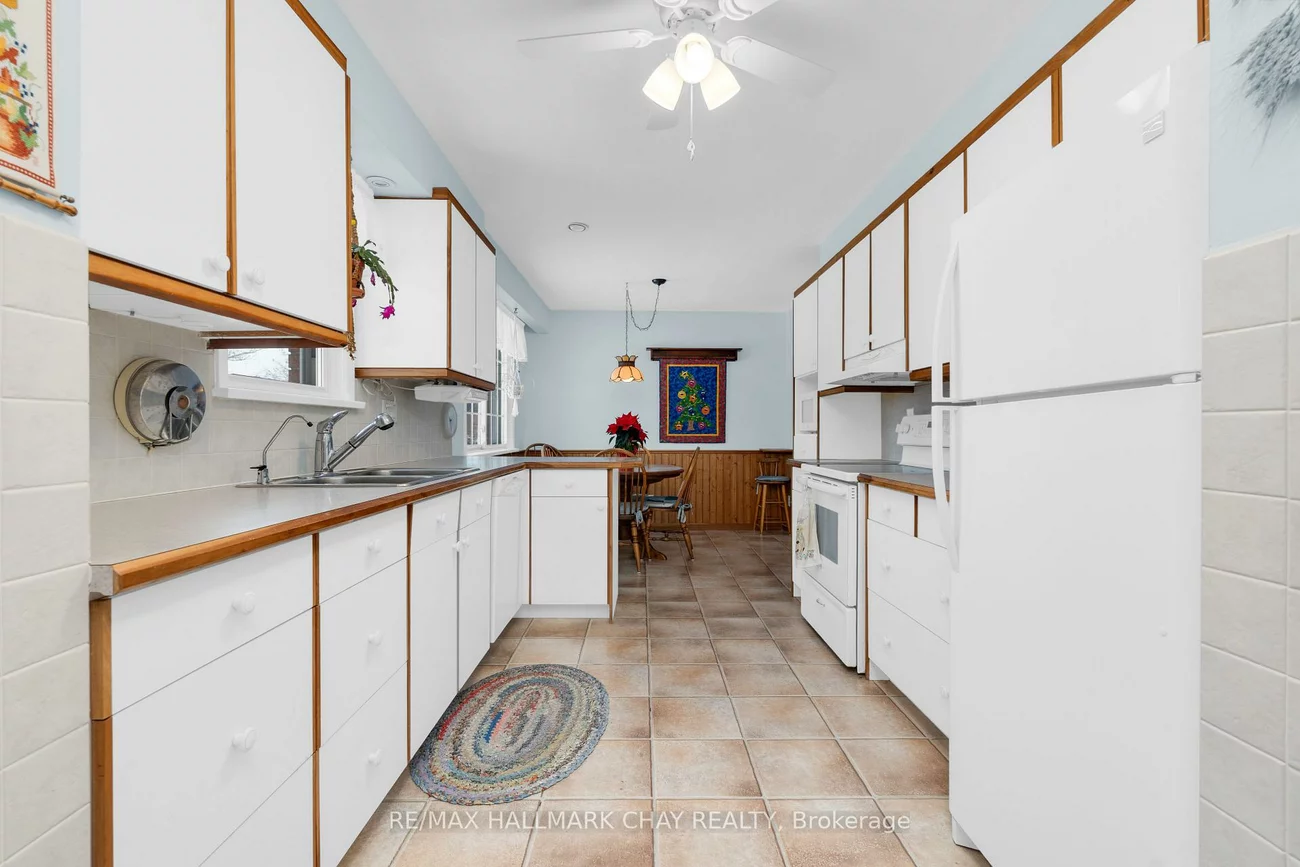 221, Warnica, Painswick North, Barrie