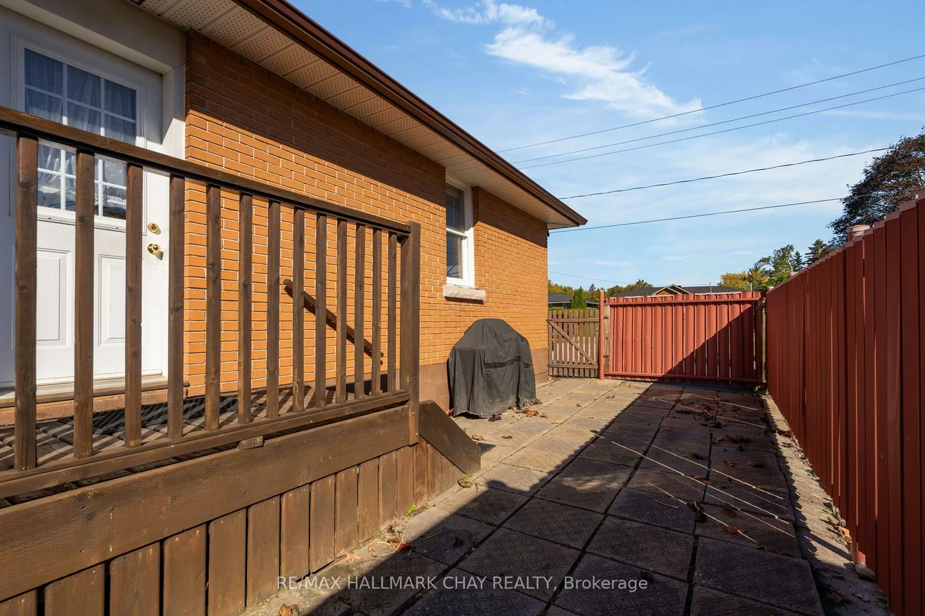 221, Warnica, Painswick North, Barrie