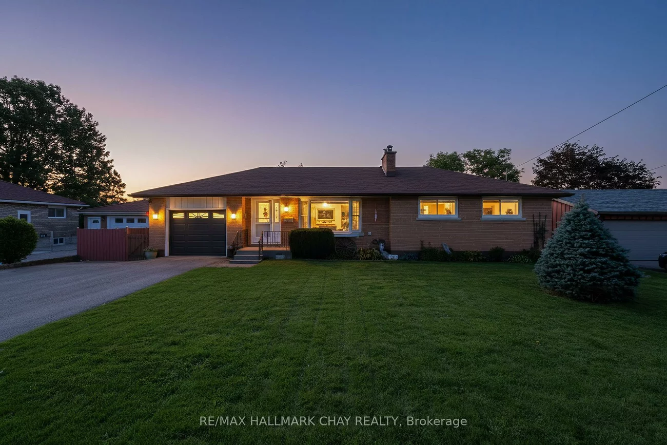 221, Warnica, Painswick North, Barrie